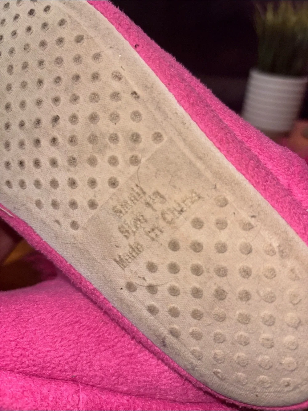 isotoner Kids Hot Pink Fuzzy Cuff Slippers
